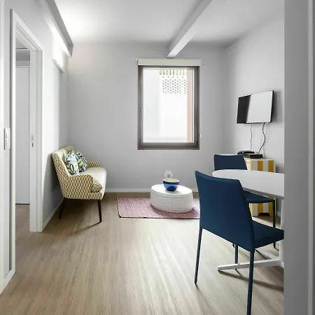 Doorm Quality Housing Отель